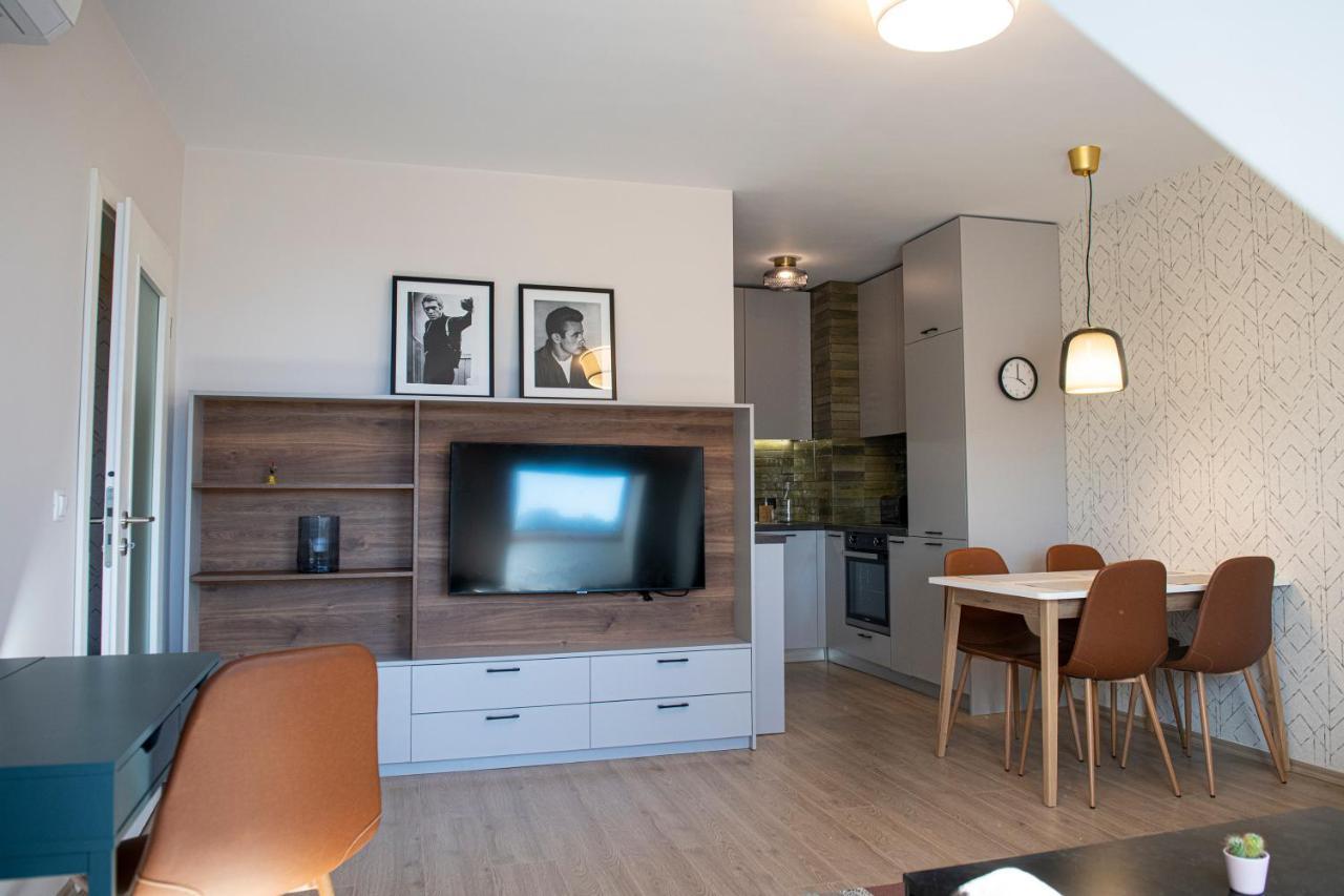 Miami A Lovely City Center 2 Bedrooms Apartment With Private Parking Sofia Exterior photo